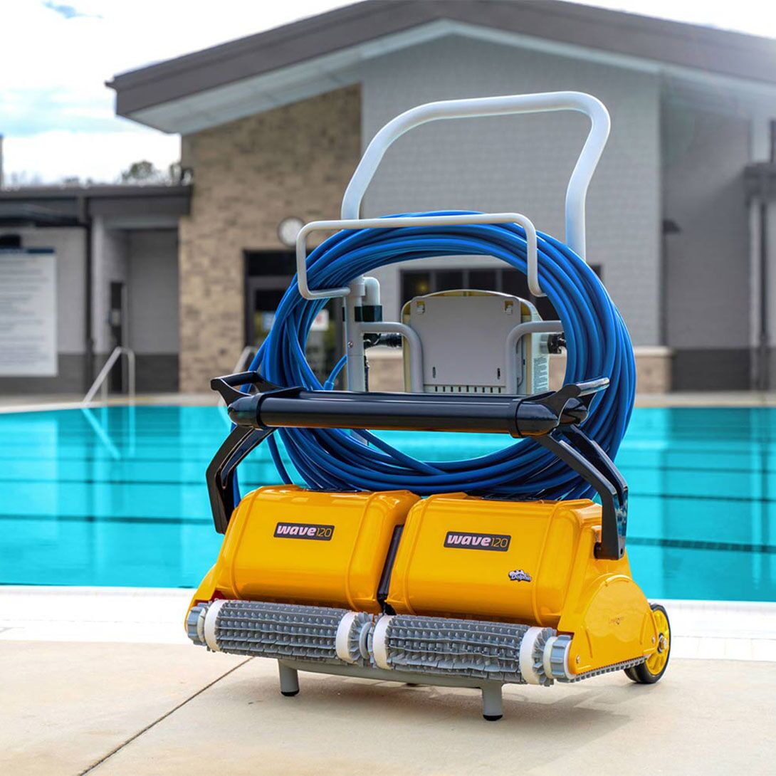 Dolphin Wave 120 | Commercial Pool Cleaner