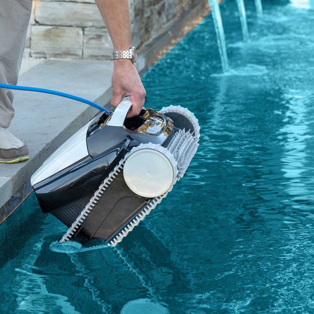 Dolphin E20 Robotic Pool Cleaner w/ Caddy