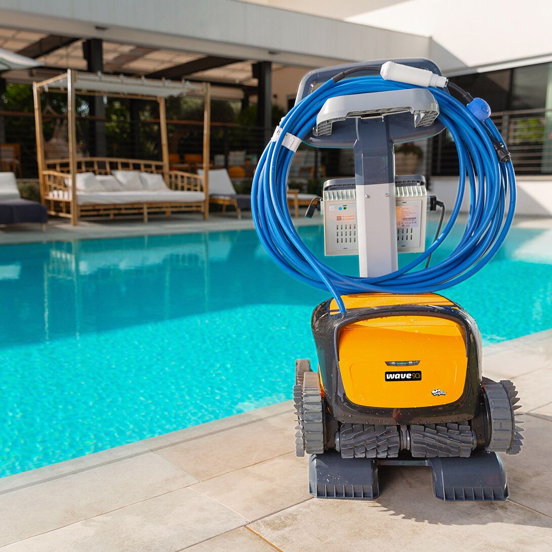 Dolphin Wave 90i Robotic Pool Cleaner w/ Caddy - 78 ft cable